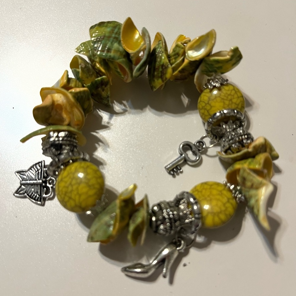 Bracelet